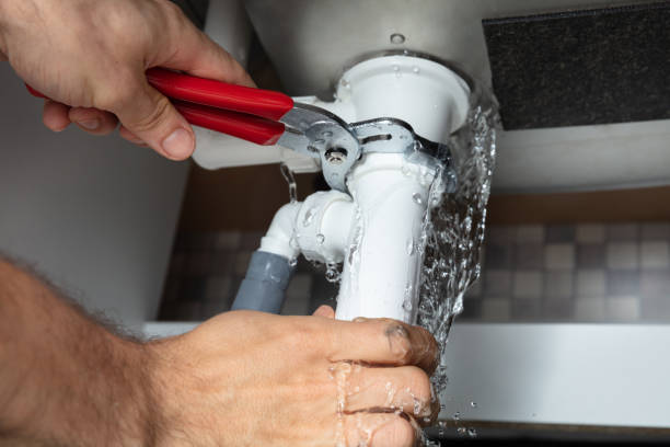 Best 24/7 water damage repair  in Moraine, OH